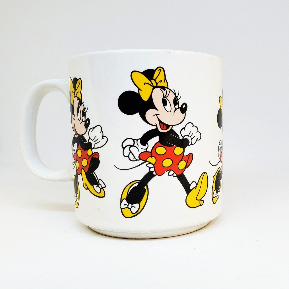 Vintage DISNEY MINNIE MOUSE Collectible Coffee Mug